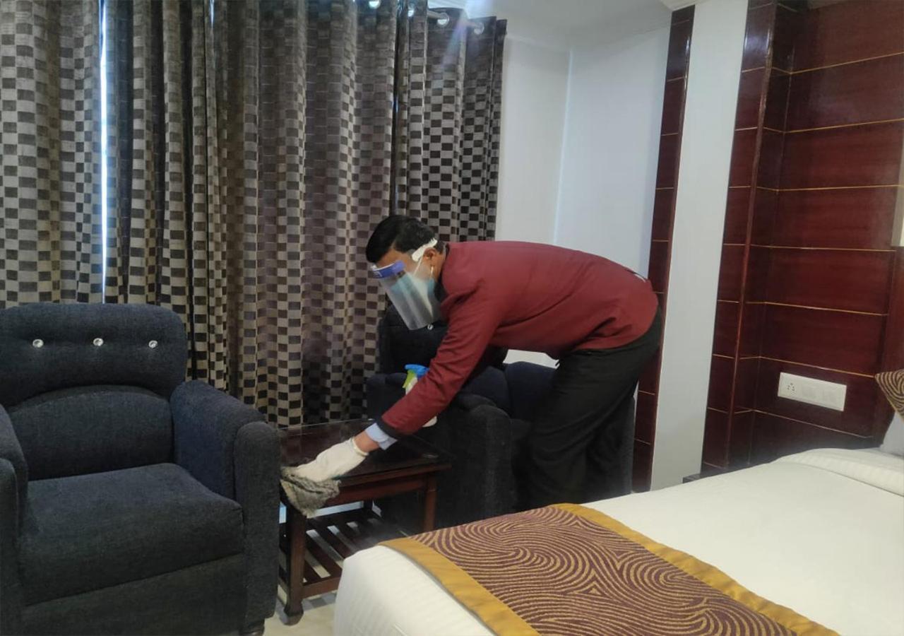 Hotel White Grand Shimla - In City Centre - A Centrally Ac Hotel Exterior foto