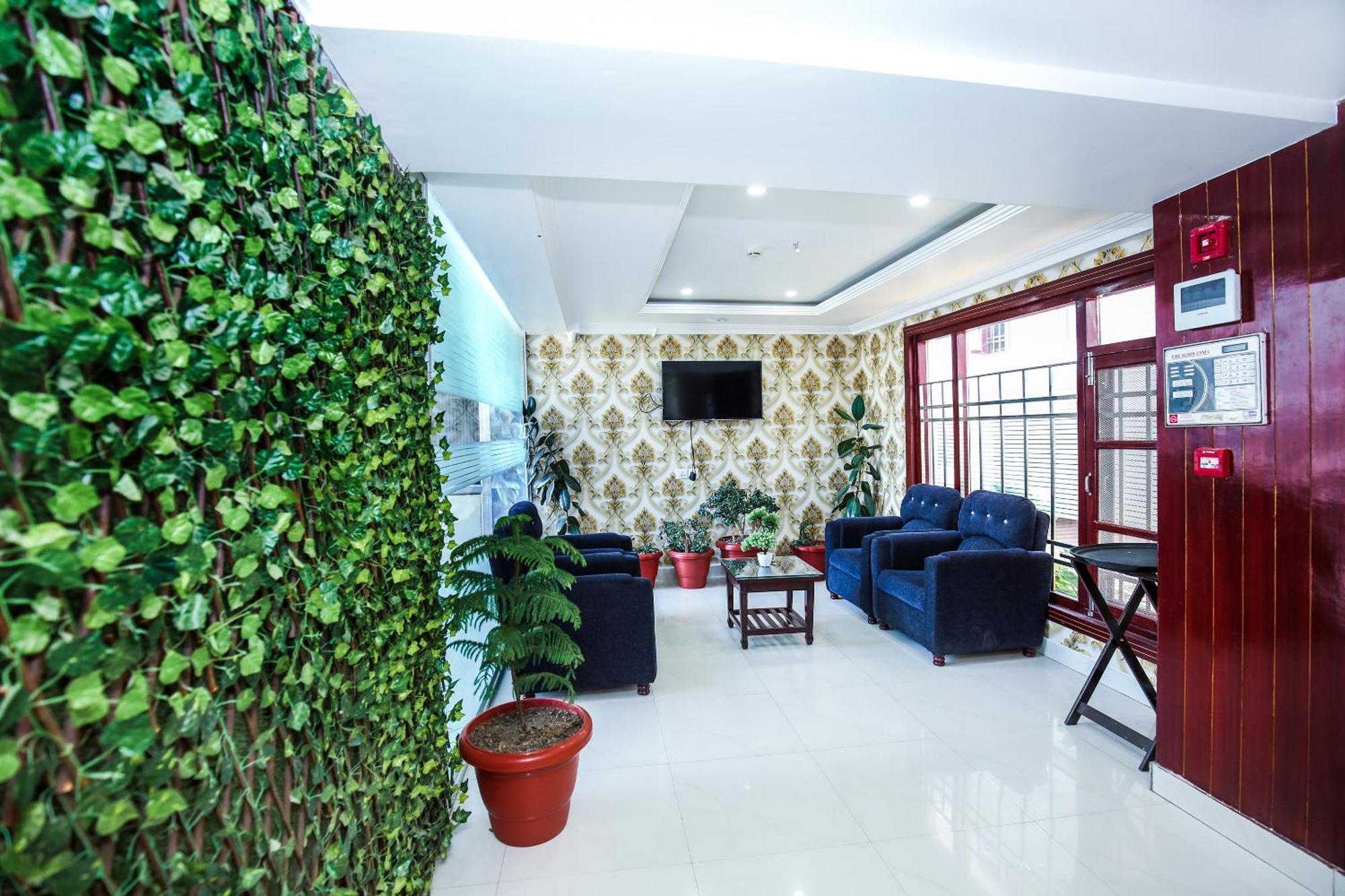 Hotel White Grand Shimla - In City Centre - A Centrally Ac Hotel Exterior foto