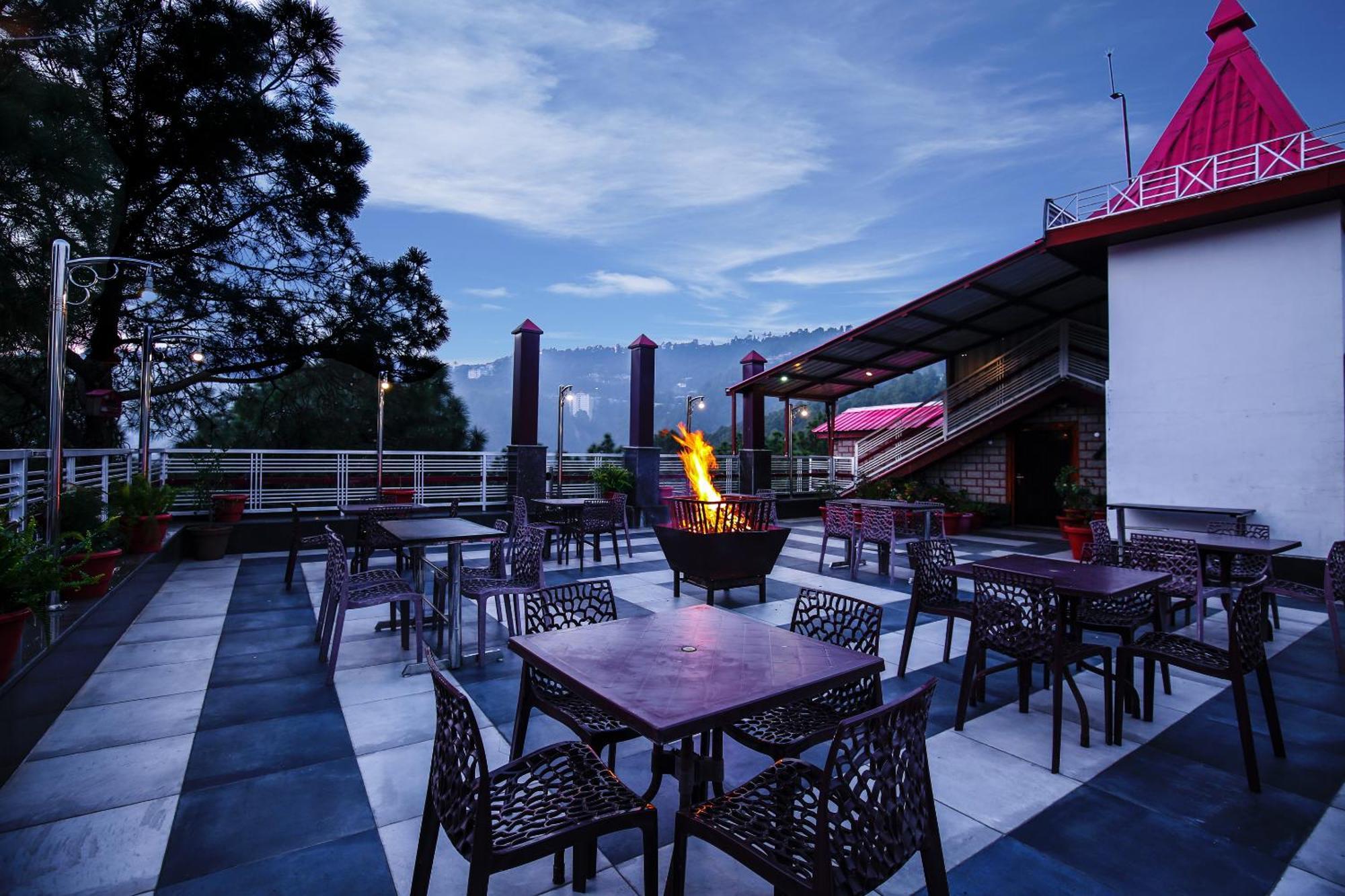 Hotel White Grand Shimla - In City Centre - A Centrally Ac Hotel Exterior foto